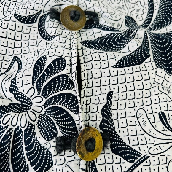 Rainbow Jo Maui Hawaii Navy & White Floral Dolman Jacket w/ Toggle Closure Large - Picture 8 of 16